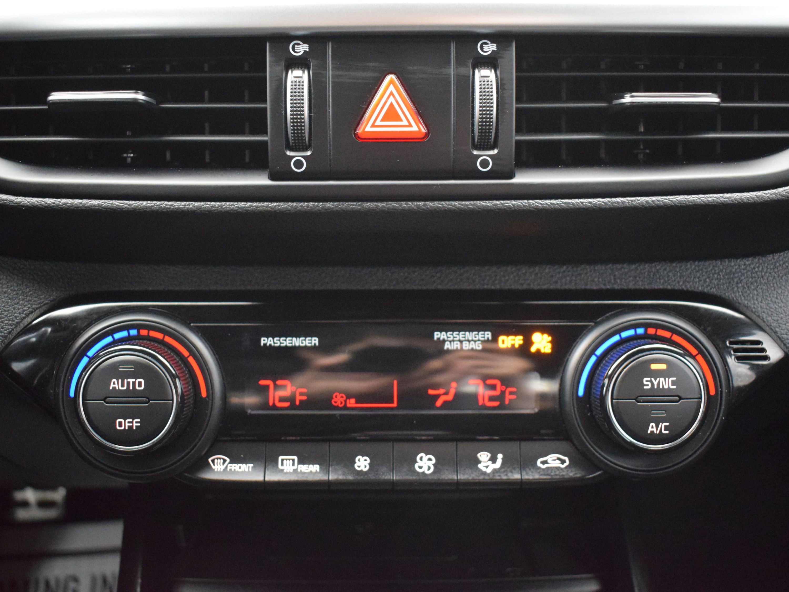 Used 2024 Kia Forte GT FWD image 18