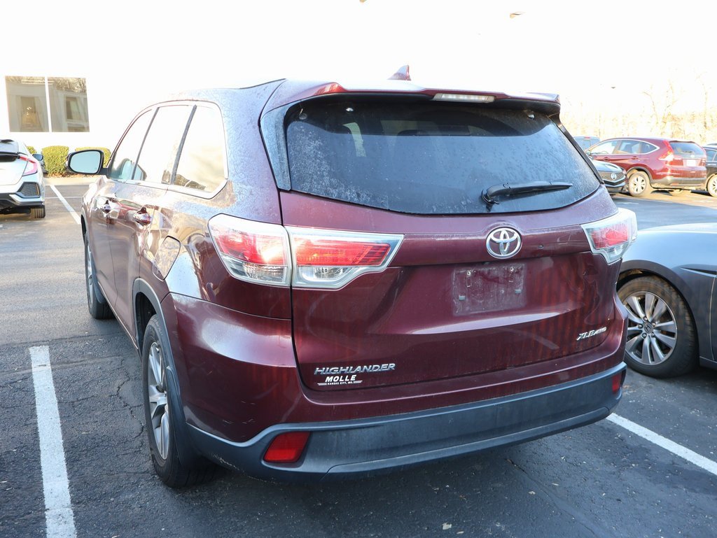 Used 2015 Toyota Highlander XLE image 5