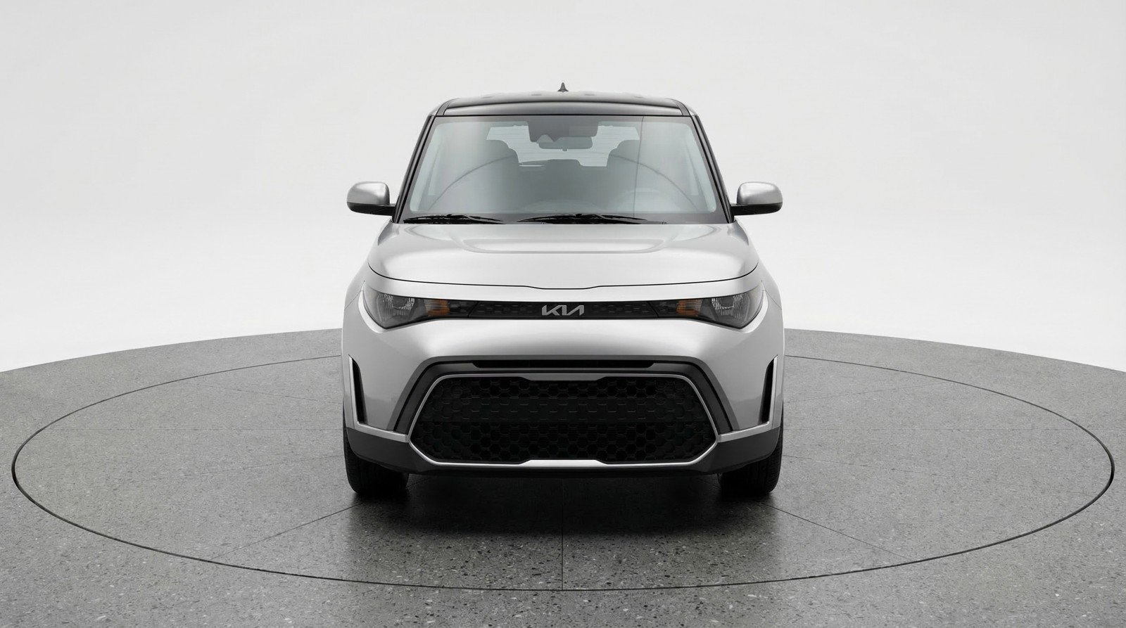 Used 2025 Kia Soul LX w/ LX Technology Package image 2