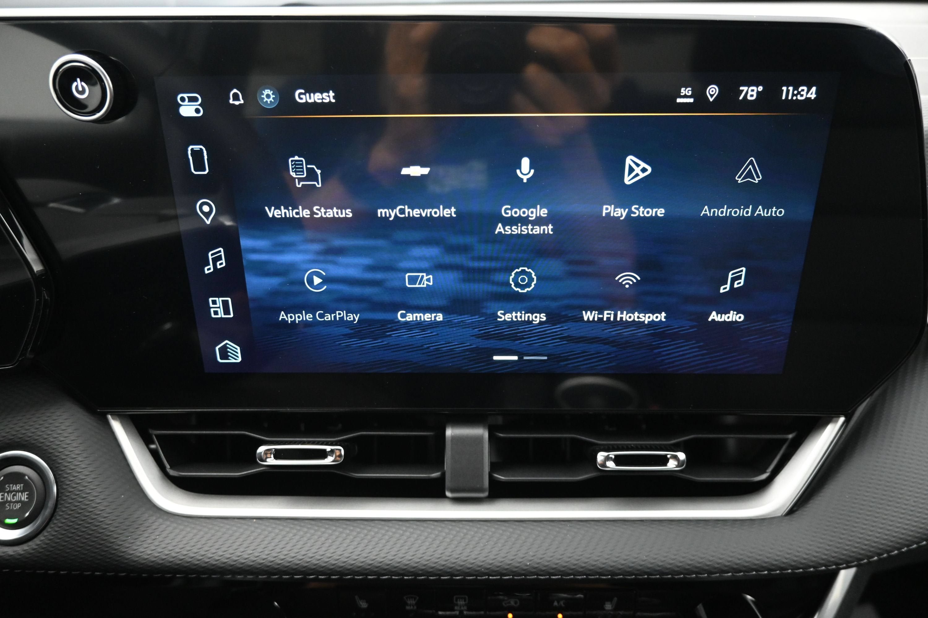 New 2027 Chevrolet Equinox LT FWD image 16