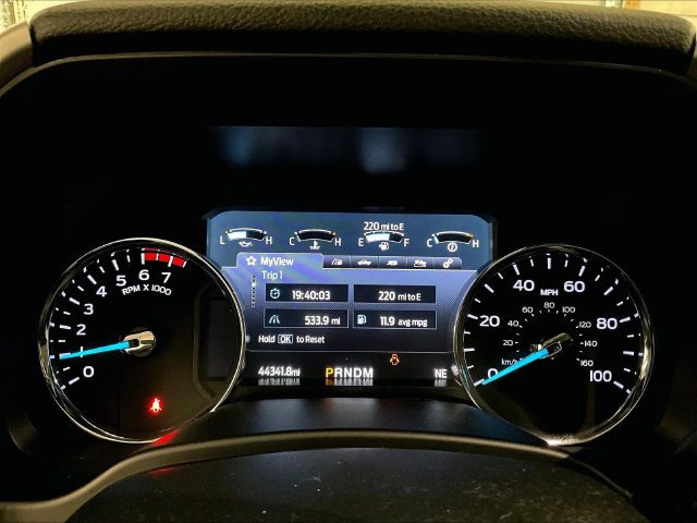 Used 2020 Ford F250 Lariat w/ Tremor Off-Road Package AWD/4WD image 19