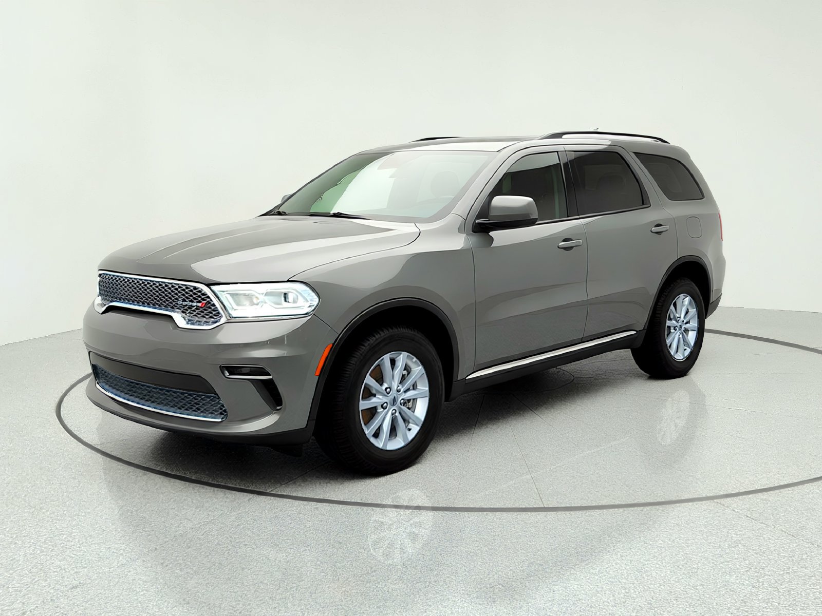 Used 2022 Dodge Durango SXT AWD/4WD image 2