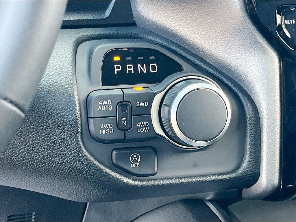 New 2026 RAM 1500 Big Horn AWD/4WD image 17