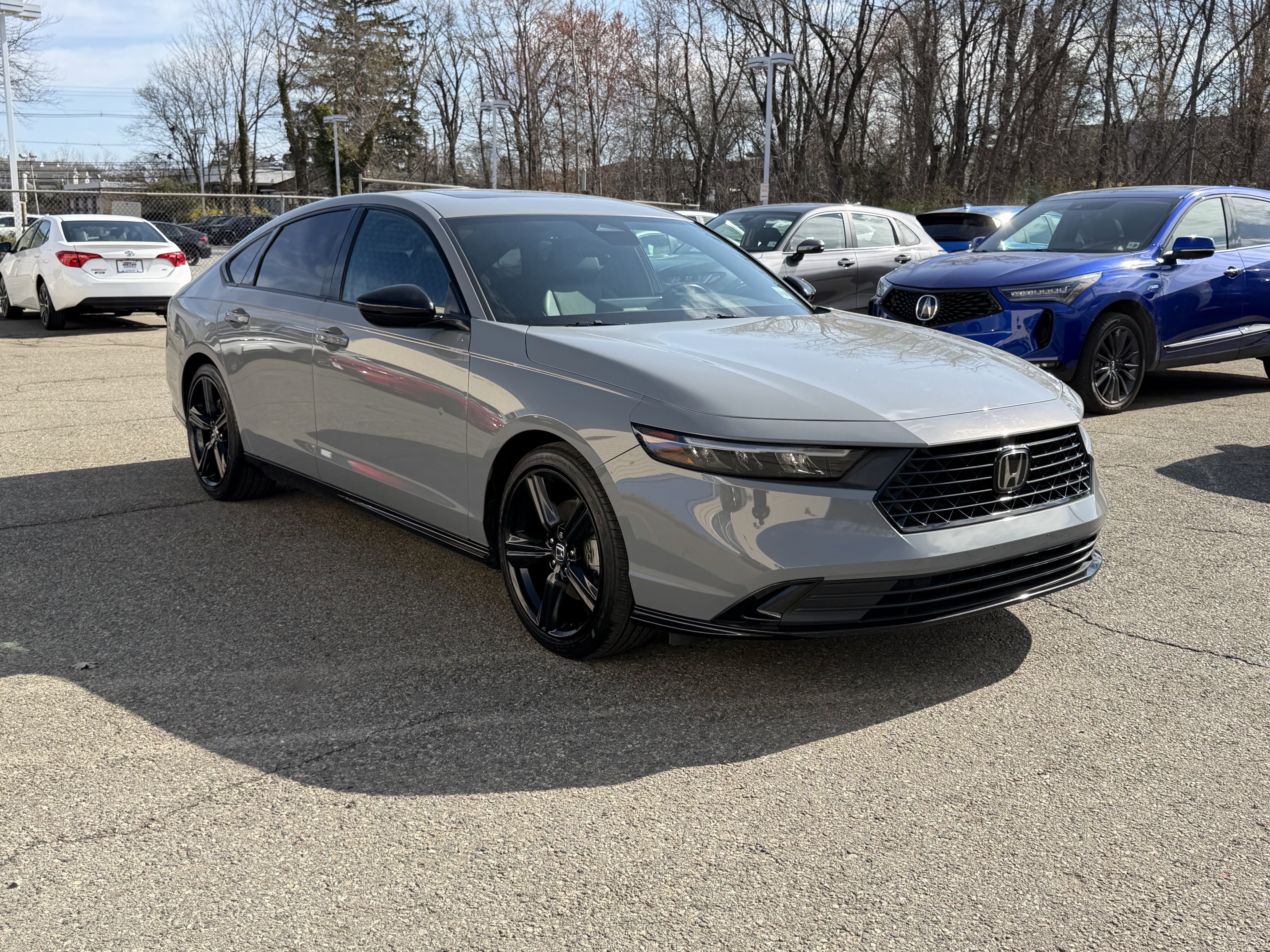 Used 2023 Honda Accord Sport image 3