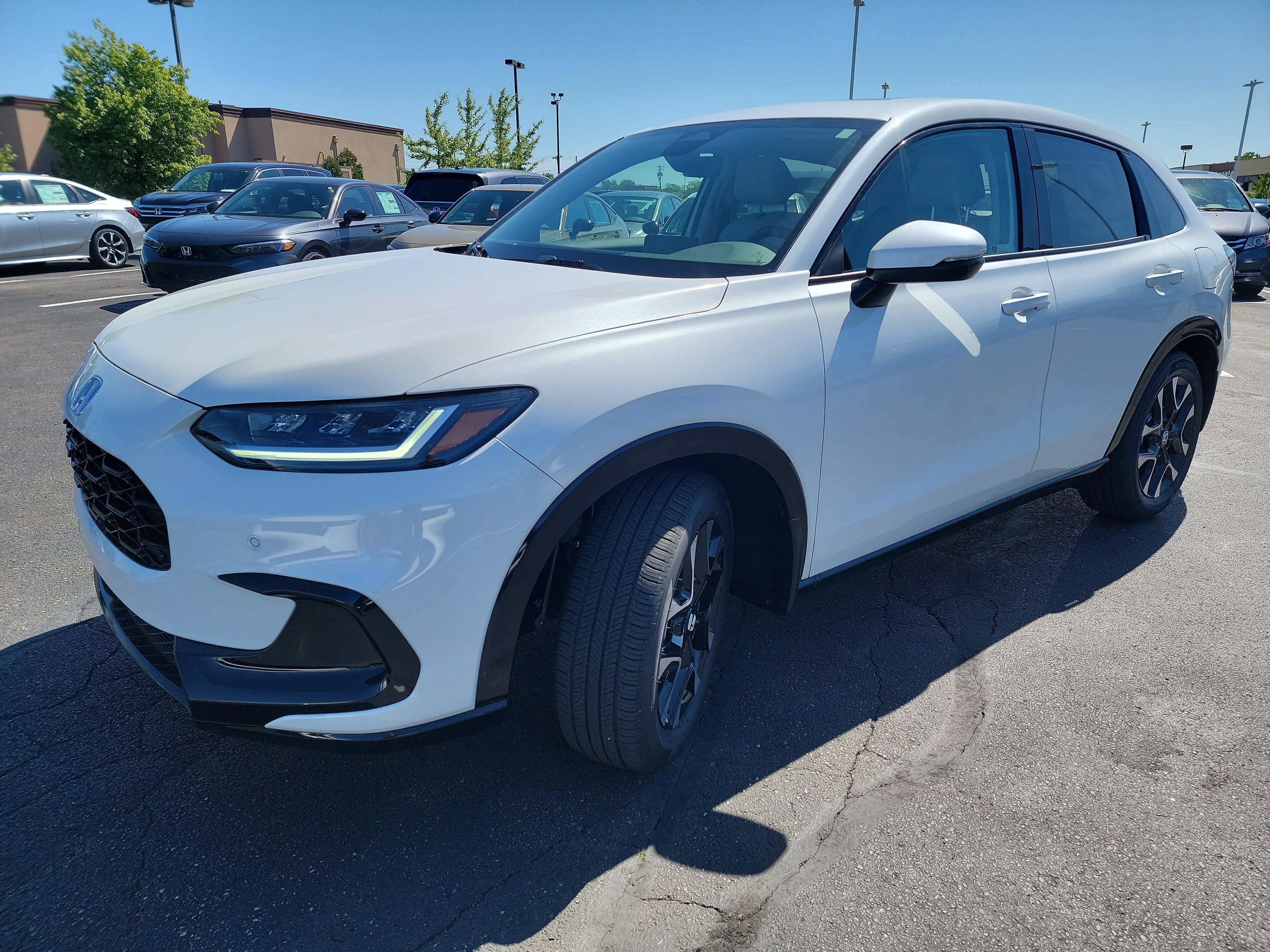 New 2027 Honda HR-V EX-L image 3