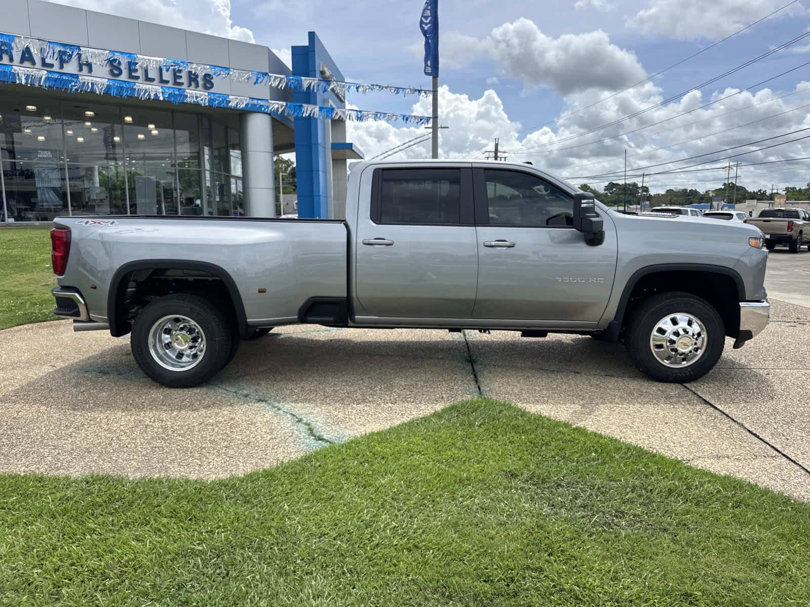New 2026 Chevrolet Silverado 3500 LT AWD/4WD image 6