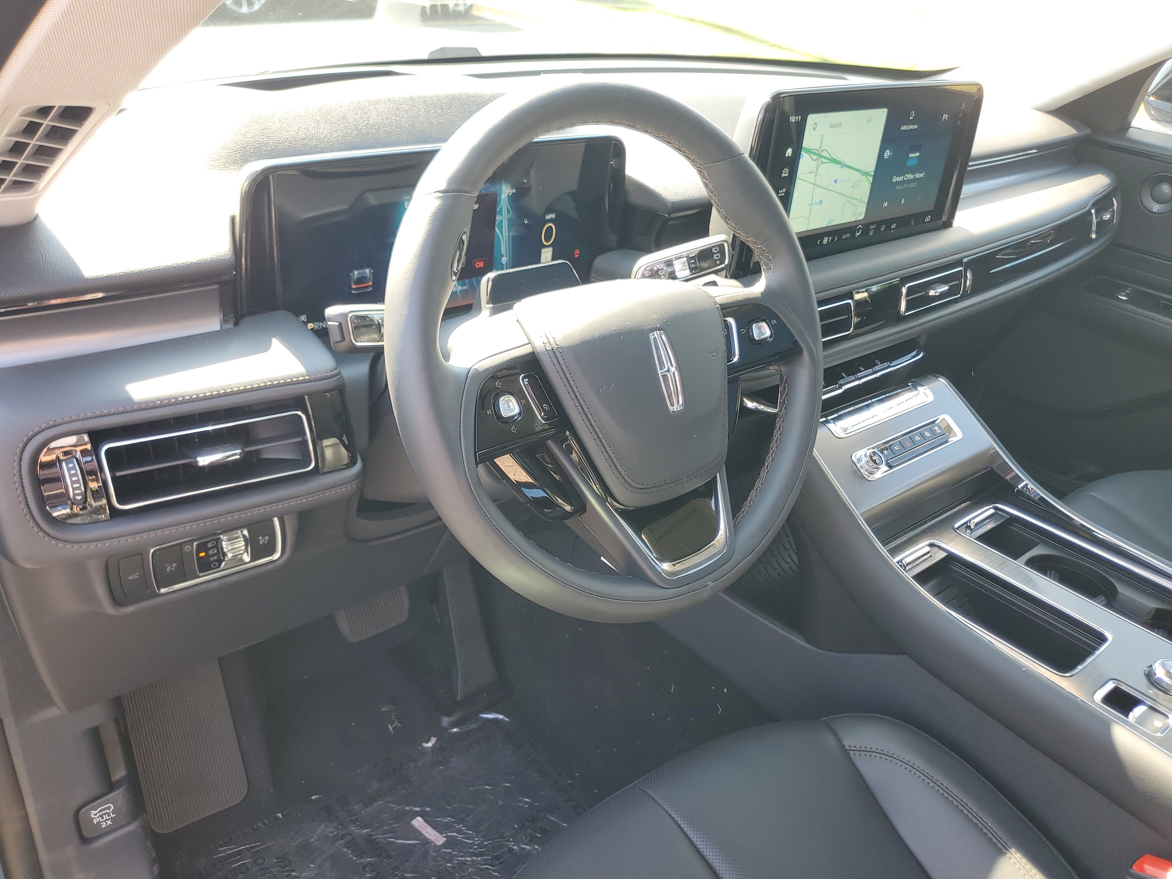 New 2026 Lincoln Aviator AWD image 12