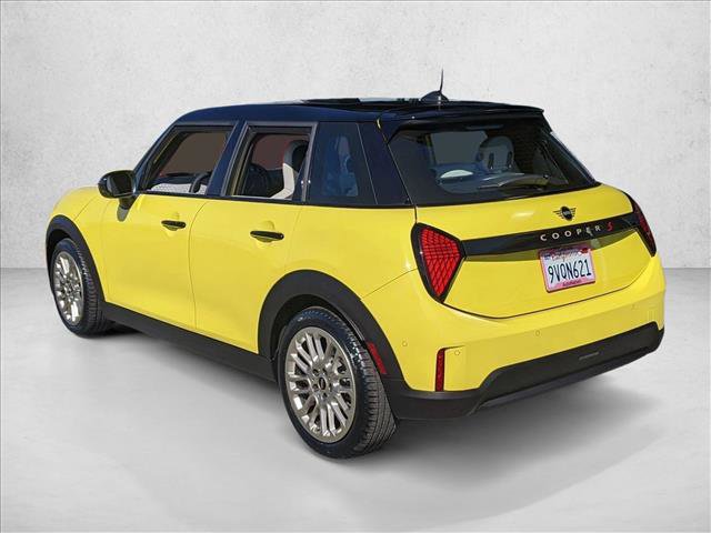 Certified 2025 MINI Cooper S image 8