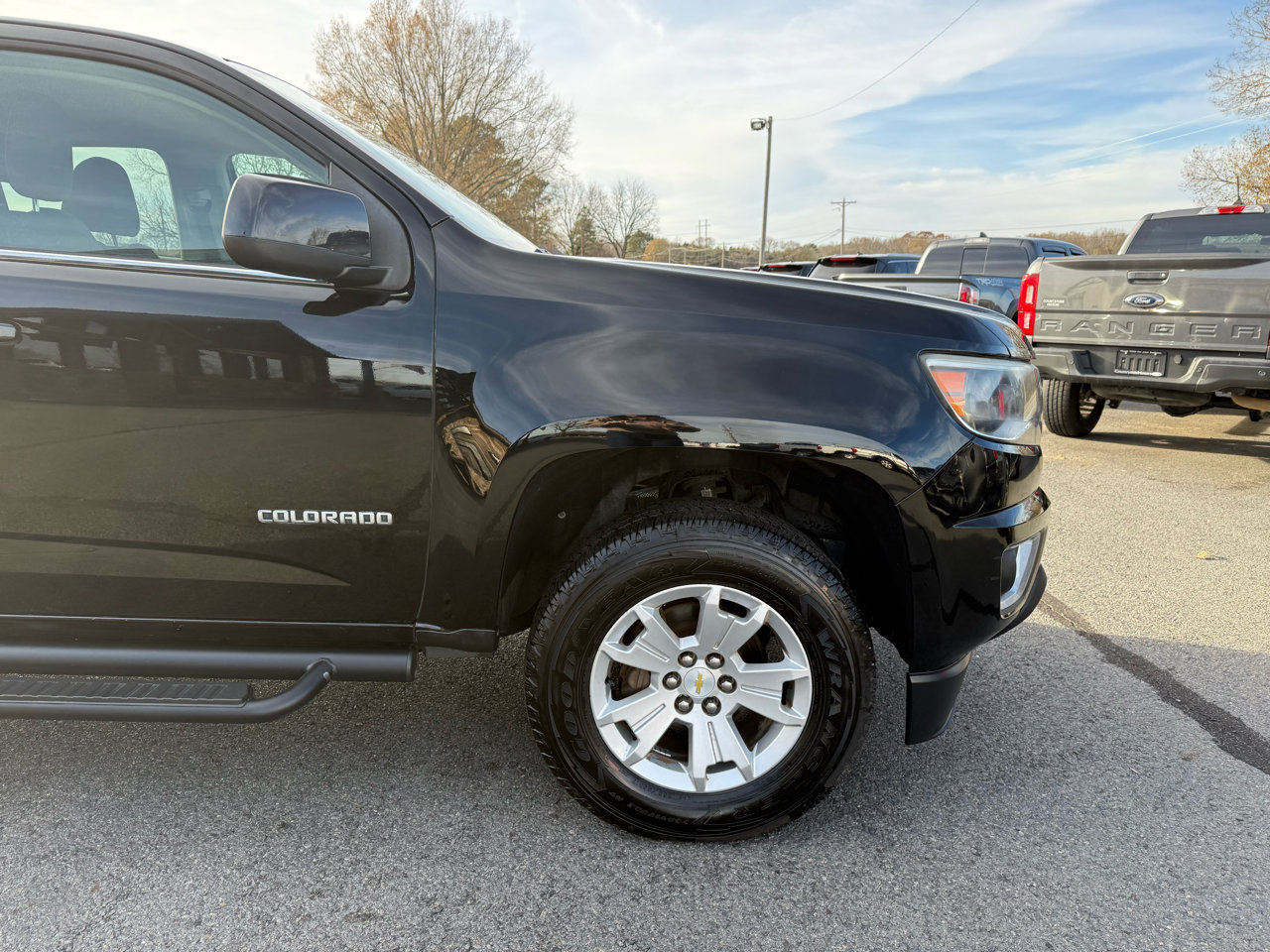 Used 2018 Chevrolet Colorado LT w/ LT Convenience Package image 40