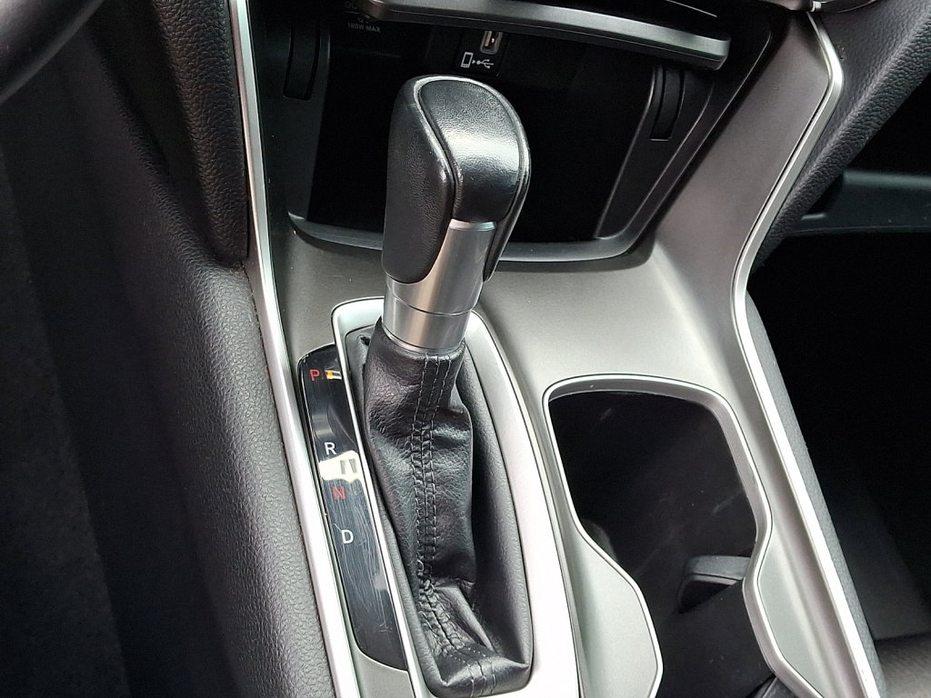 Used 2019 Honda Accord Sport image 27