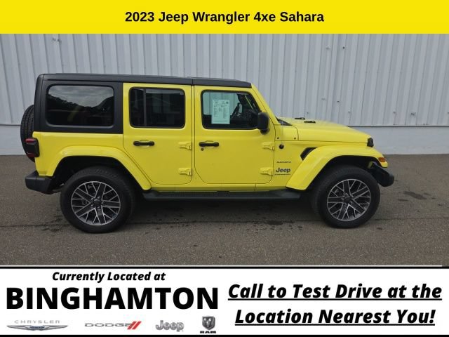 Used 2023 Jeep Wrangler Unlimited Sahara AWD/4WD image 3