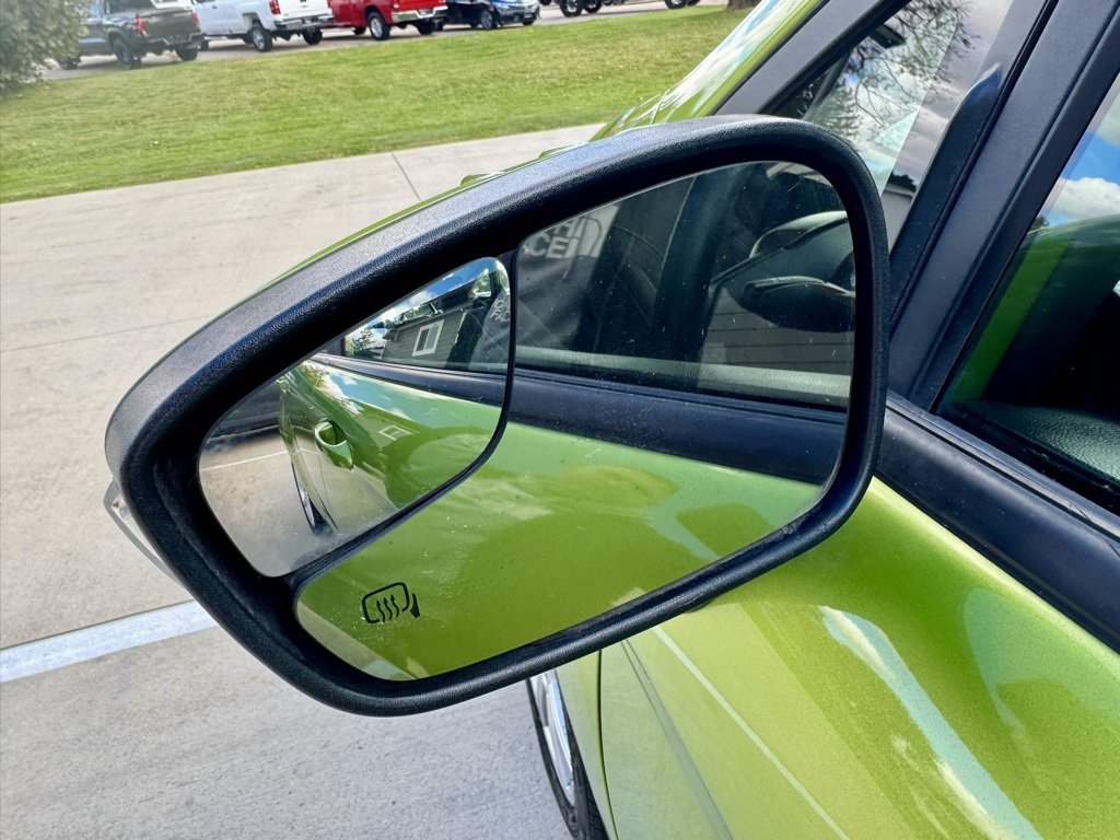 Used 2018 Ford Fiesta SE w/ Equipment Group 201A image 8