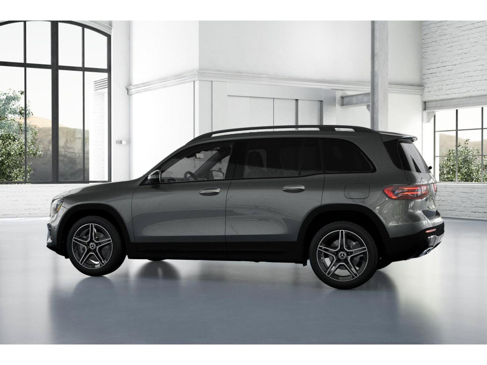 New 2026 Mercedes-Benz GLB 250 4MATIC image 32