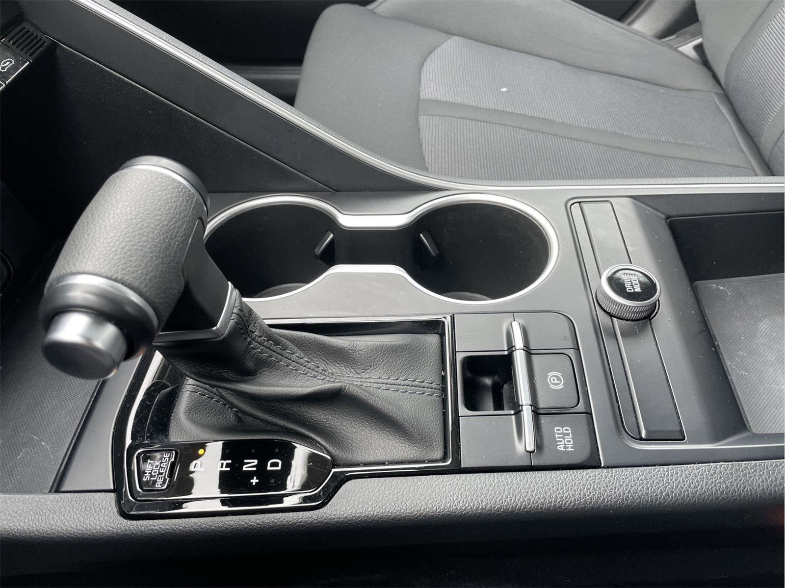 Used 2022 Kia K5 LXS image 31