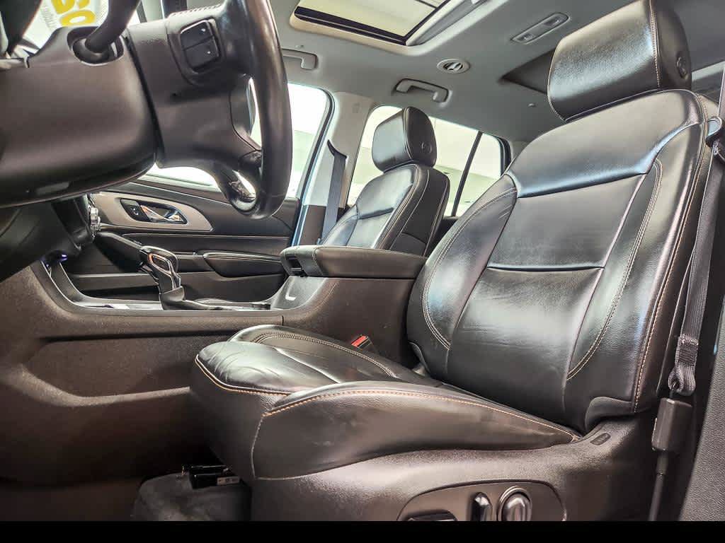 Used 2021 Chevrolet Traverse LT w/ LT Premium Package AWD/4WD image 9