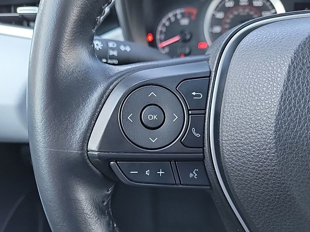 Used 2022 Toyota Corolla SE image 18
