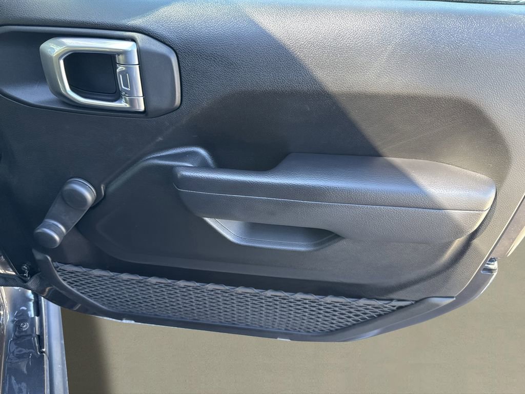 Used 2024 Jeep Gladiator Sport image 19