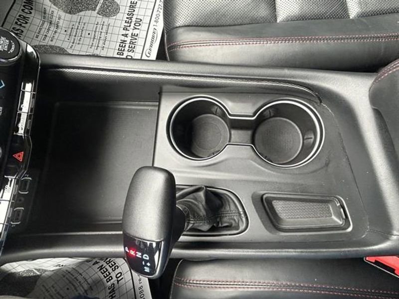 Used 2024 Dodge Durango GT image 15