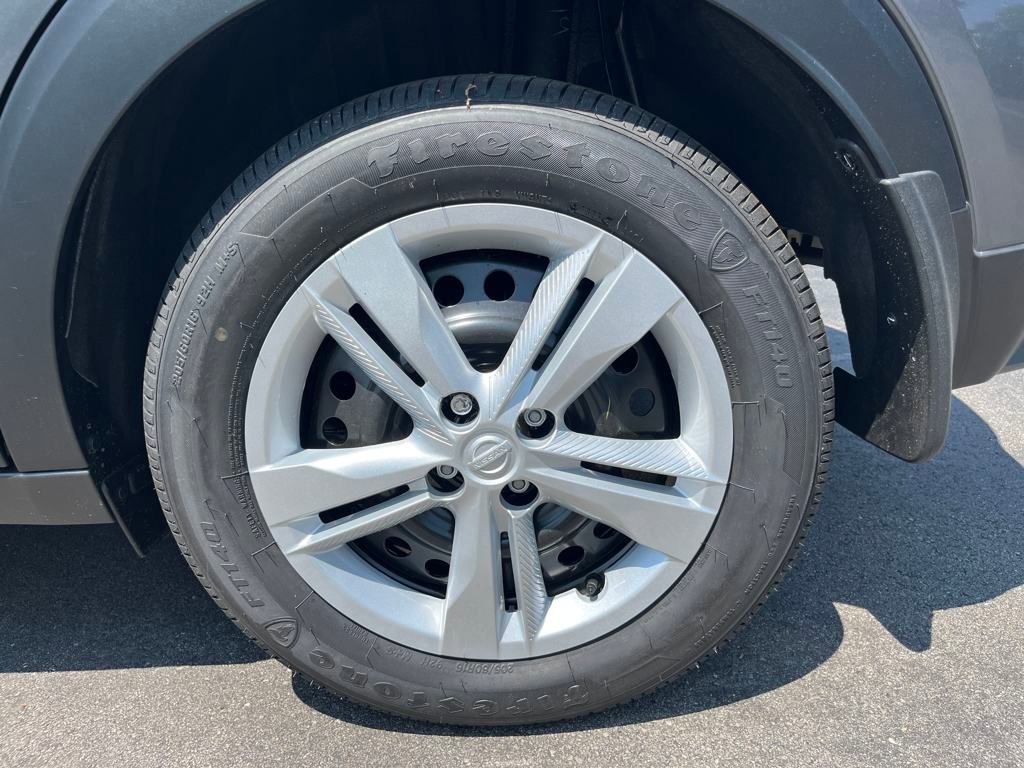 New 2025 Nissan Kicks Play S image 10