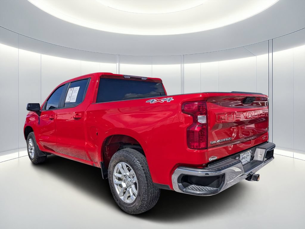 Used 2022 Chevrolet Silverado 1500 LT AWD/4WD image 6