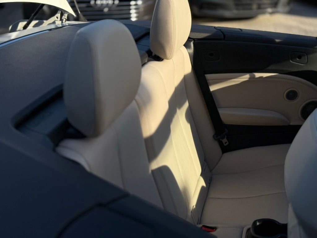 Used 2016 BMW M235i xDrive Convertible image 29