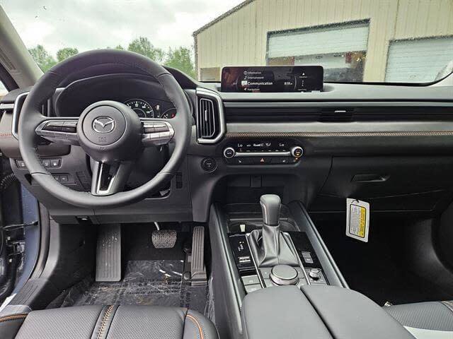 Used 2025 MAZDA CX-50 AWD 2.5 Hybrid w/ Cargo Package image 16