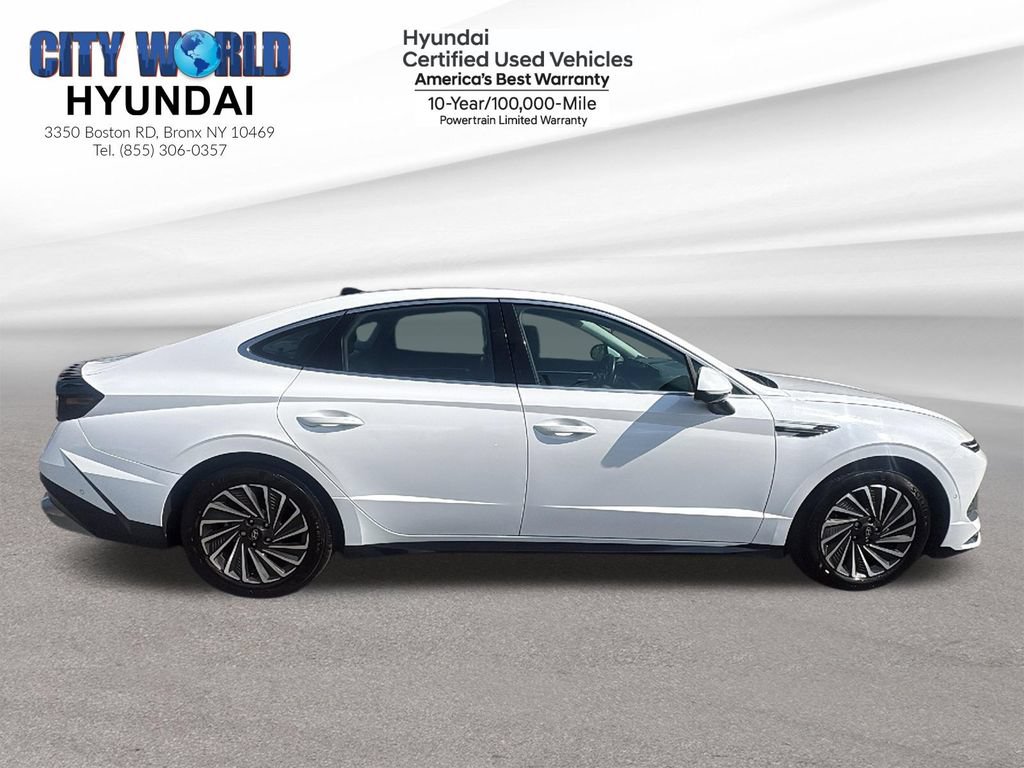 Used 2025 Hyundai Sonata Limited FWD image 6