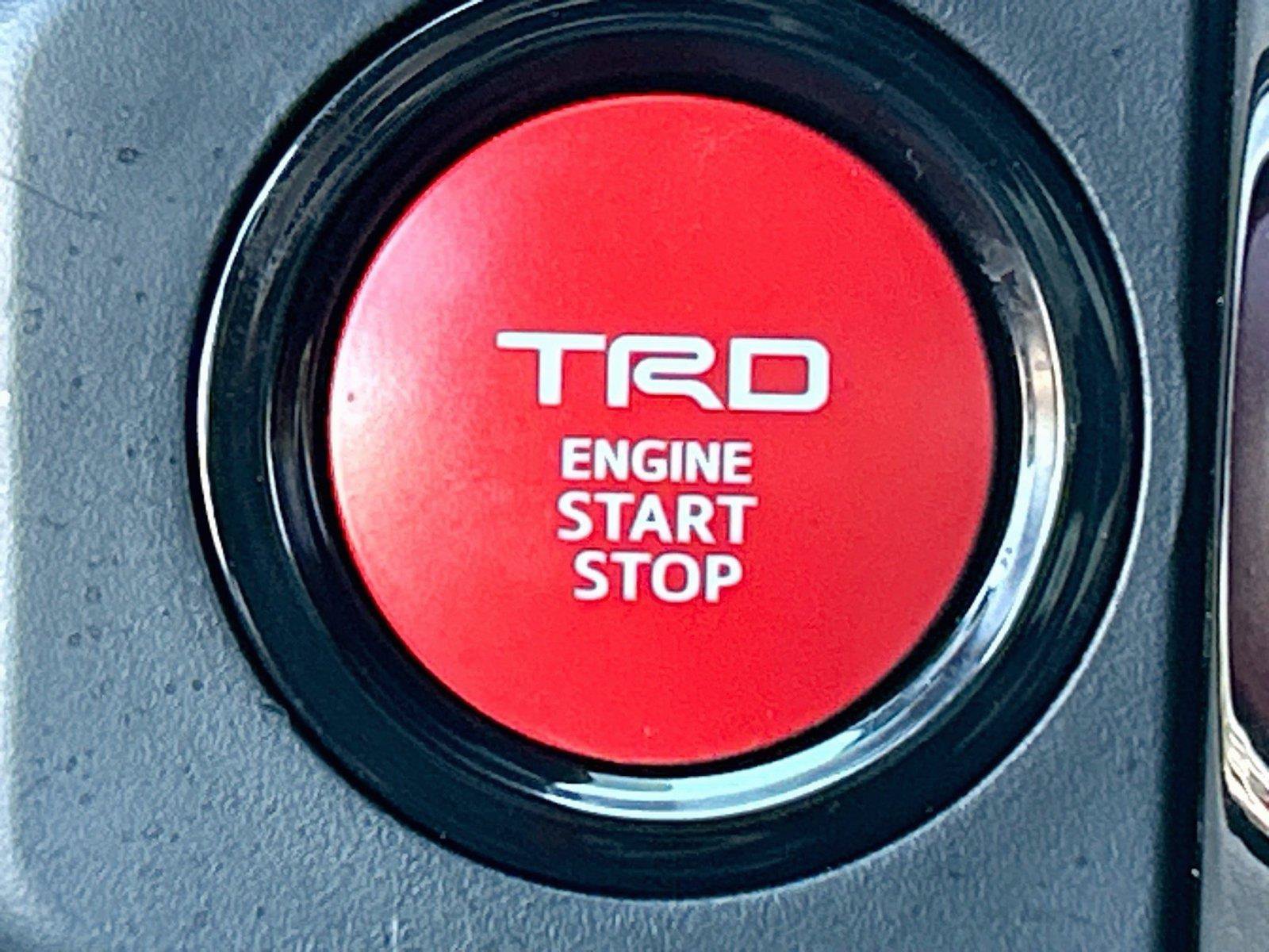 Used 2024 Toyota Tacoma TRD Sport AWD/4WD image 29