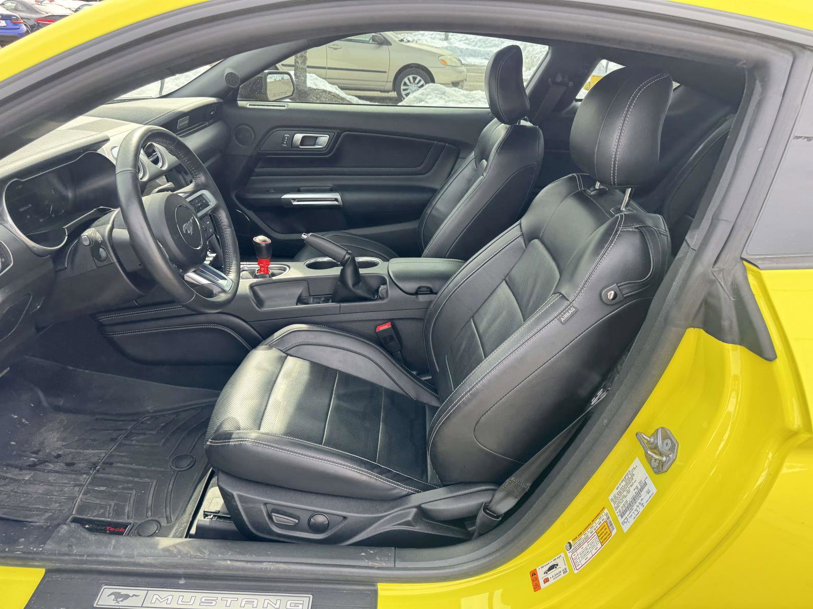 Used 2021 Ford Mustang GT Premium w/ Equipment Group 401A image 9