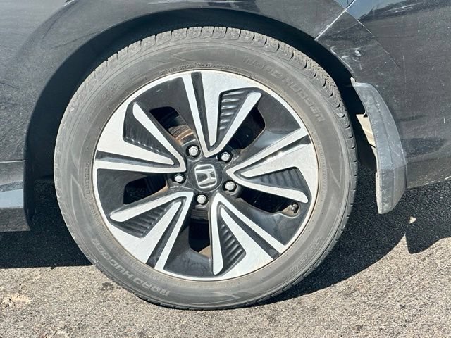 Certified 2018 Honda Civic EX-T image 4