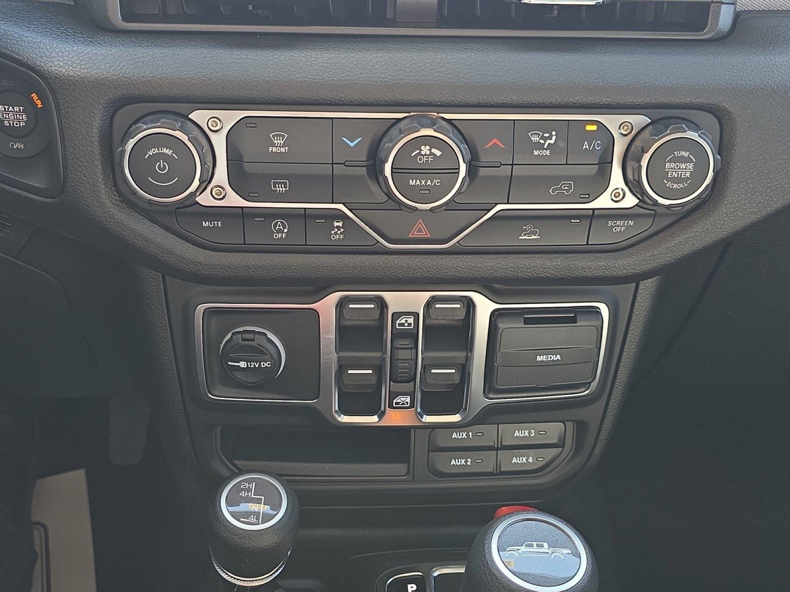 New 2026 Jeep Gladiator Sport AWD/4WD image 27