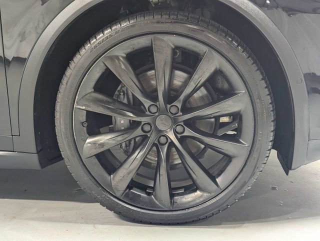 Used 2020 Tesla Model X Long Range image 29
