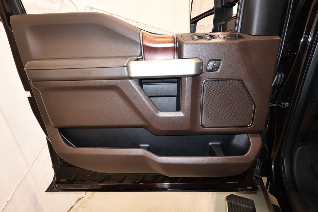 Used 2019 Ford F250 King Ranch w/ King Ranch Ultimate Package AWD/4WD image 10