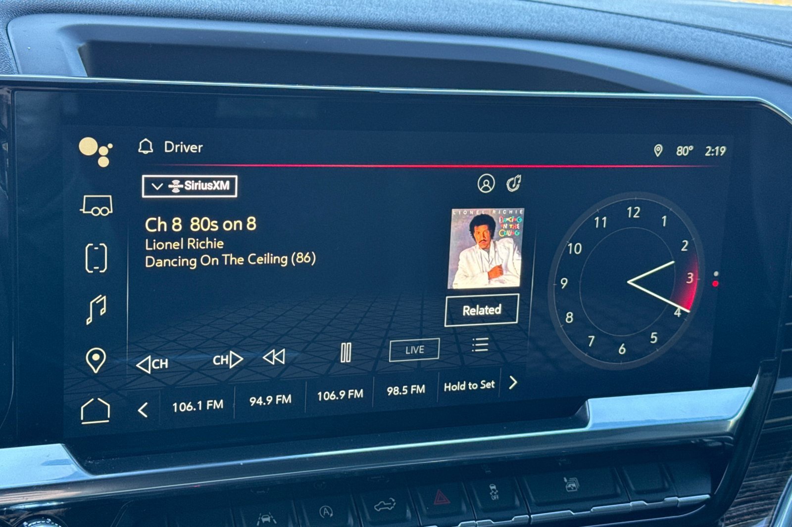 Used 2025 GMC Sierra 1500 Elevation image 24