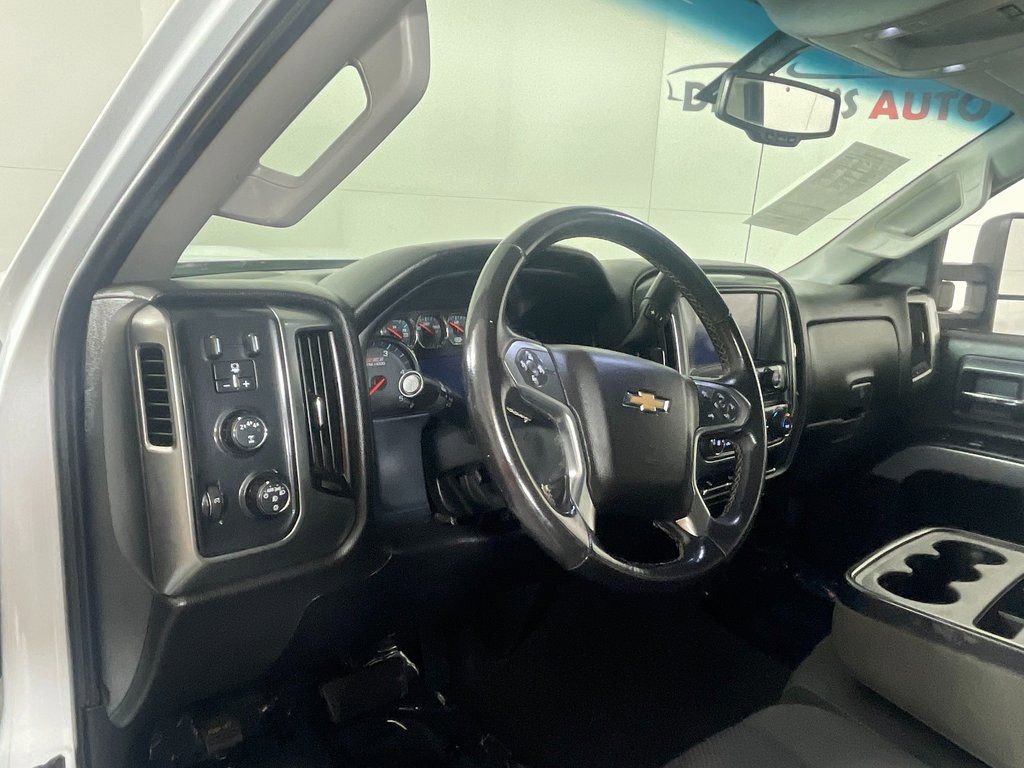 Used 2019 Chevrolet Silverado 2500 LT w/ Z71 Package, Off-Road AWD/4WD image 13