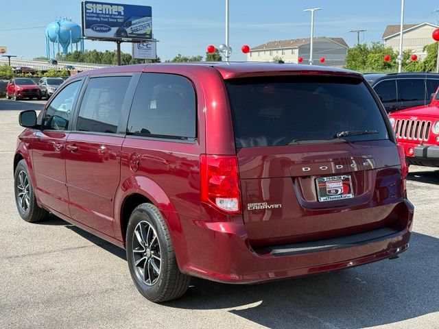 Used 2017 Dodge Grand Caravan SE FWD image 9