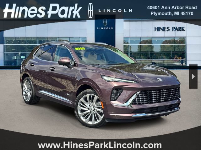 Used 2025 Buick Envision Avenir AWD/4WD image 1