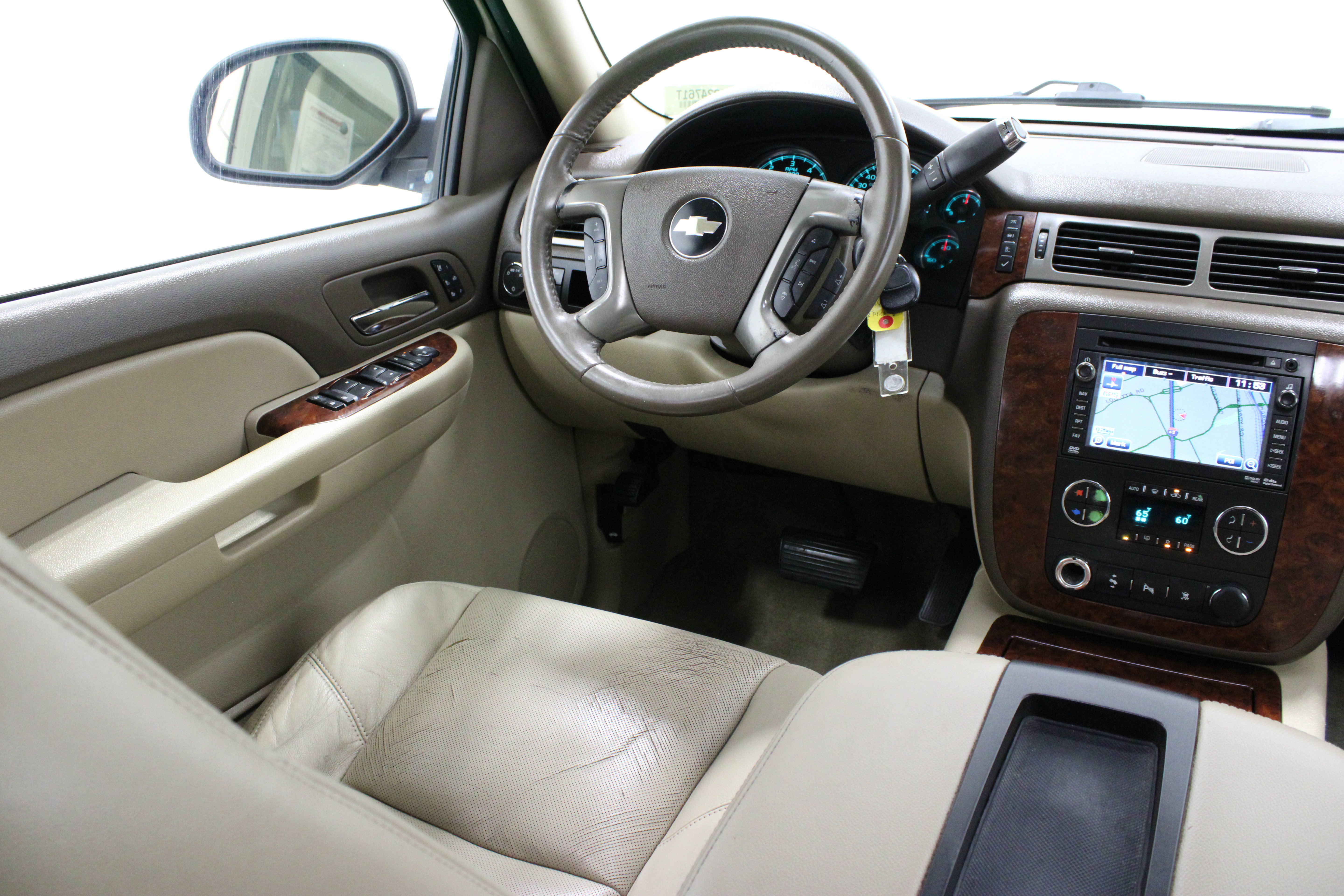 Used 2009 Chevrolet Tahoe LTZ RWD image 31