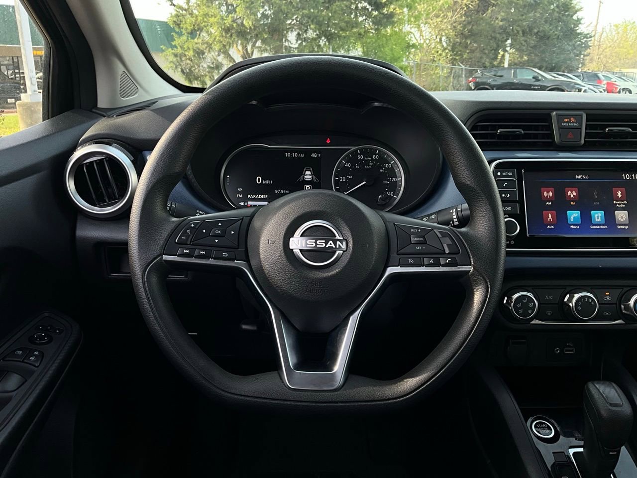 Used 2025 Nissan Versa SV image 28