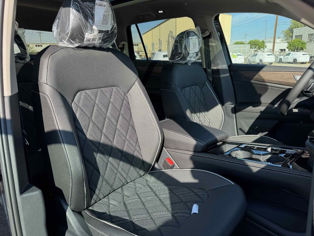 New 2026 Volkswagen Atlas SEL Premium R-Line image 28