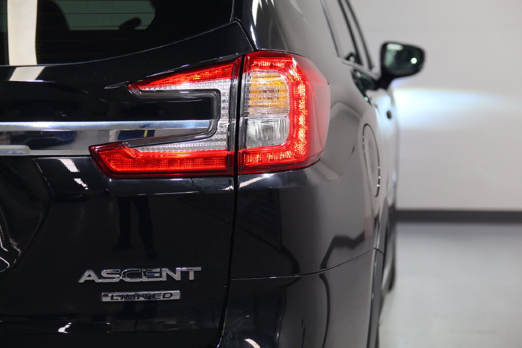 Used 2024 Subaru Ascent Limited w/ Technology Package AWD/4WD image 14