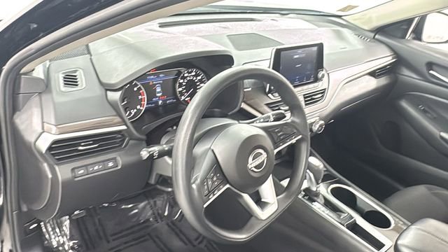 Certified 2024 Nissan Altima 2.5 SV image 32