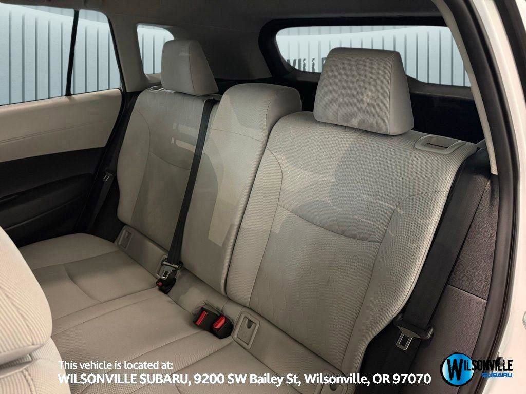 Used 2024 Toyota Corolla Cross L image 23