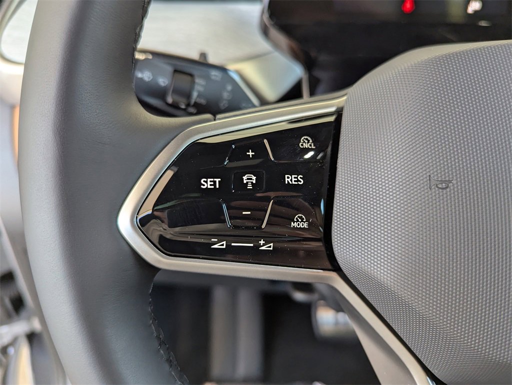New 2025 Volkswagen ID. Buzz Pro S Plus image 21