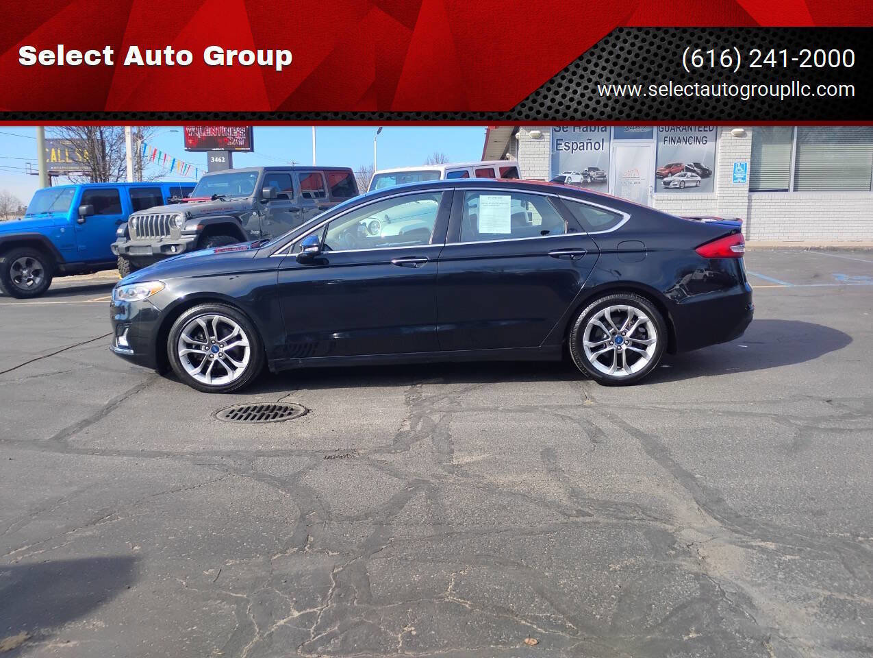 Used 2020 Ford Fusion Titanium image 1
