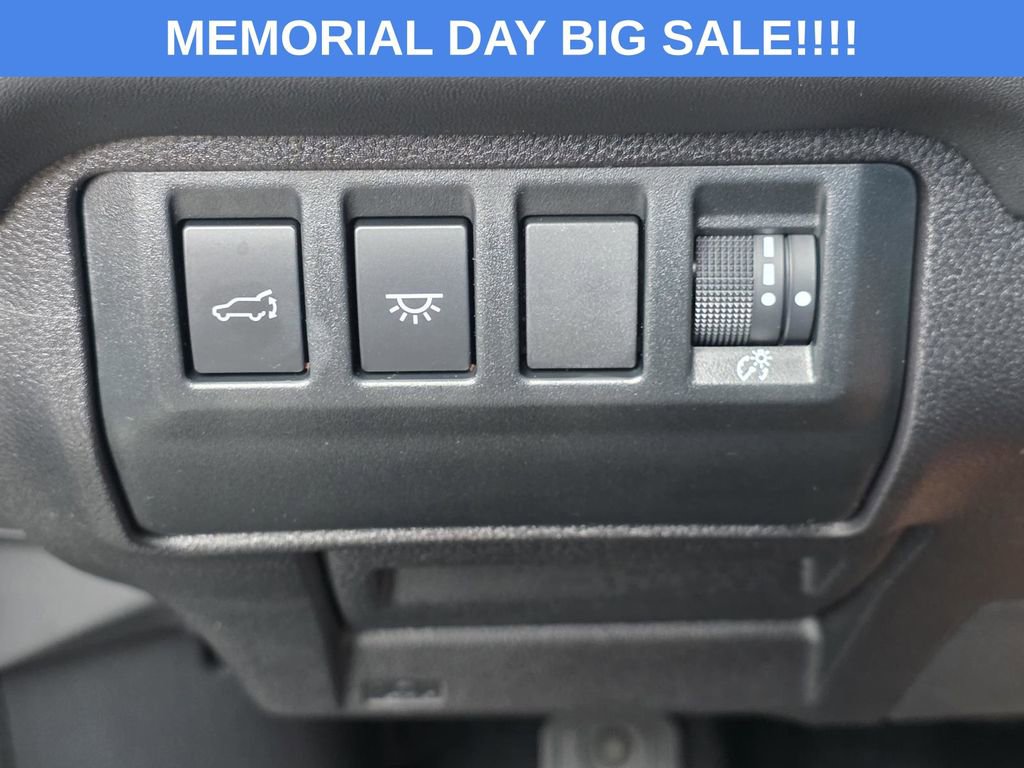 Used 2025 Subaru Ascent Touring w/ Popular Package #1 AWD/4WD image 32
