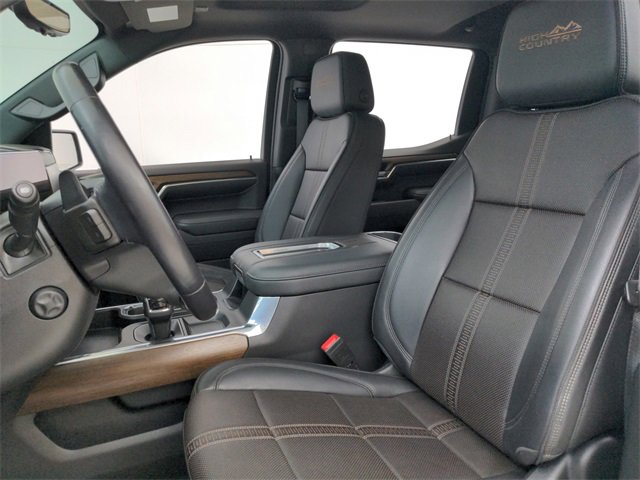 Used 2022 Chevrolet Silverado 1500 High Country w/ Technology Package image 26