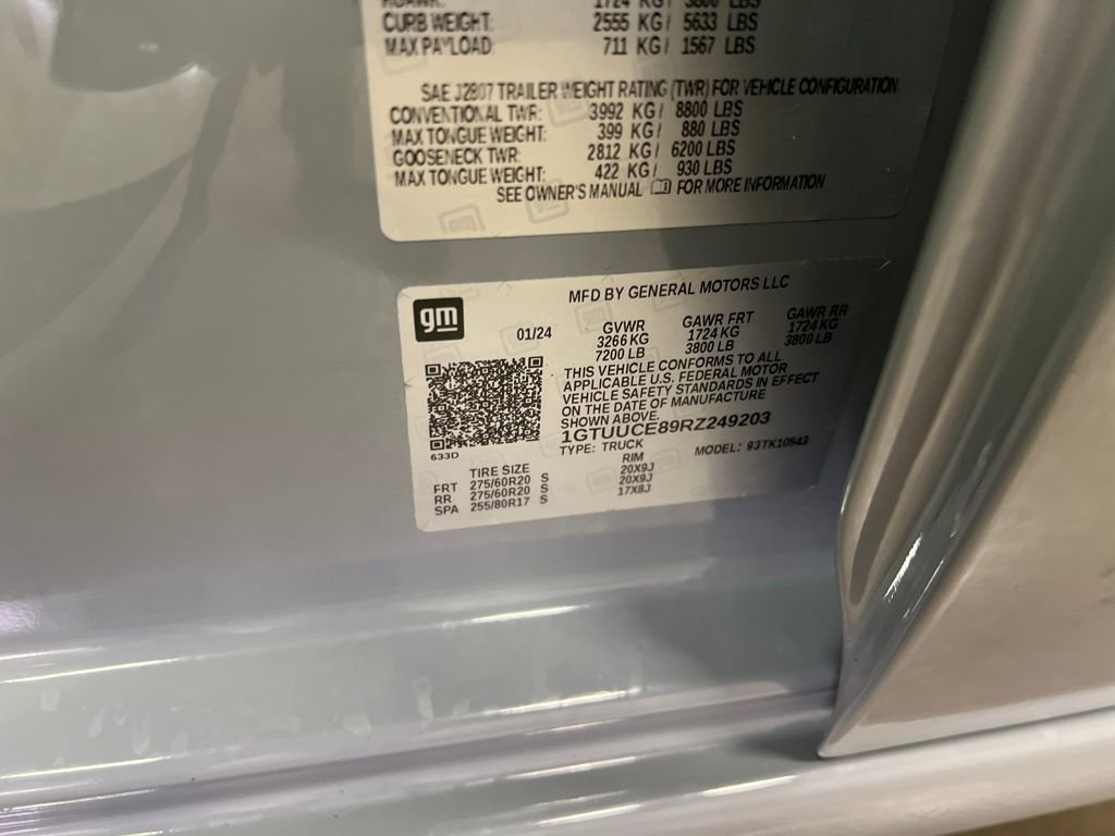 Used 2024 GMC Sierra 1500 Elevation w/ Preferred Package image 28