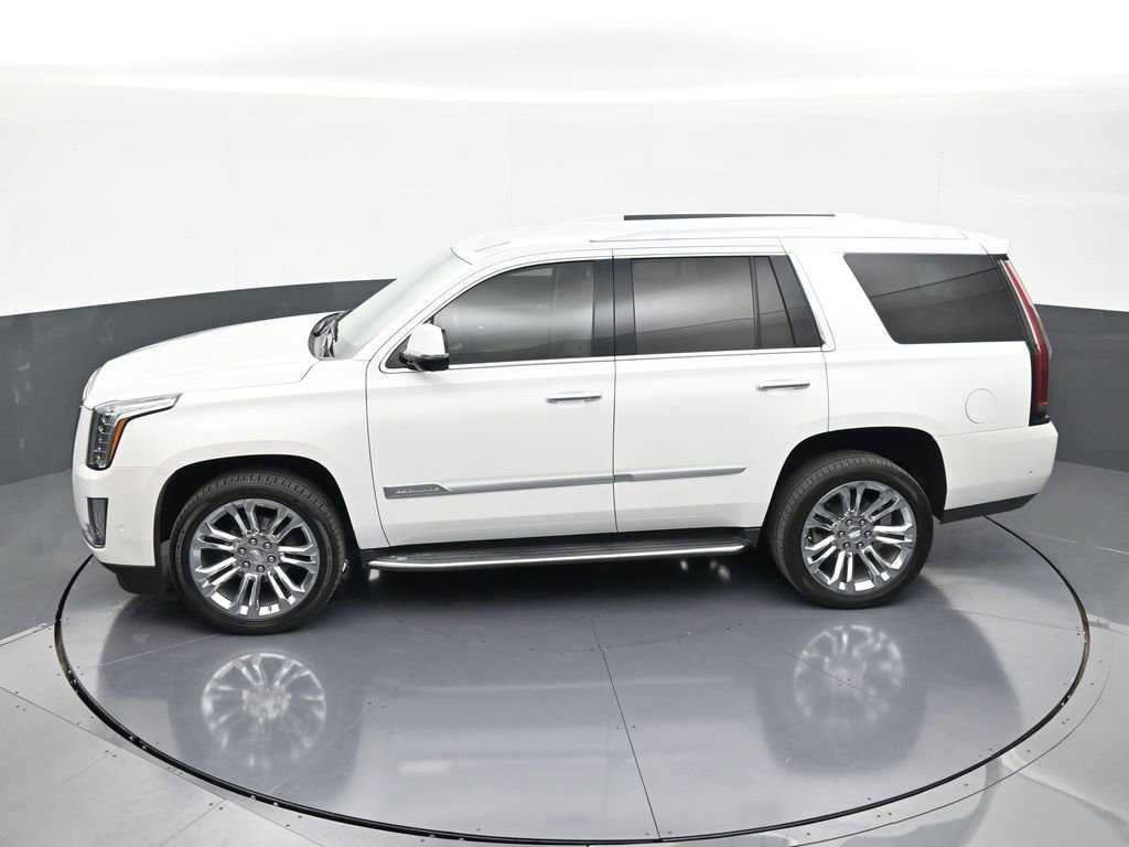 Used 2020 Cadillac Escalade 2WD image 13