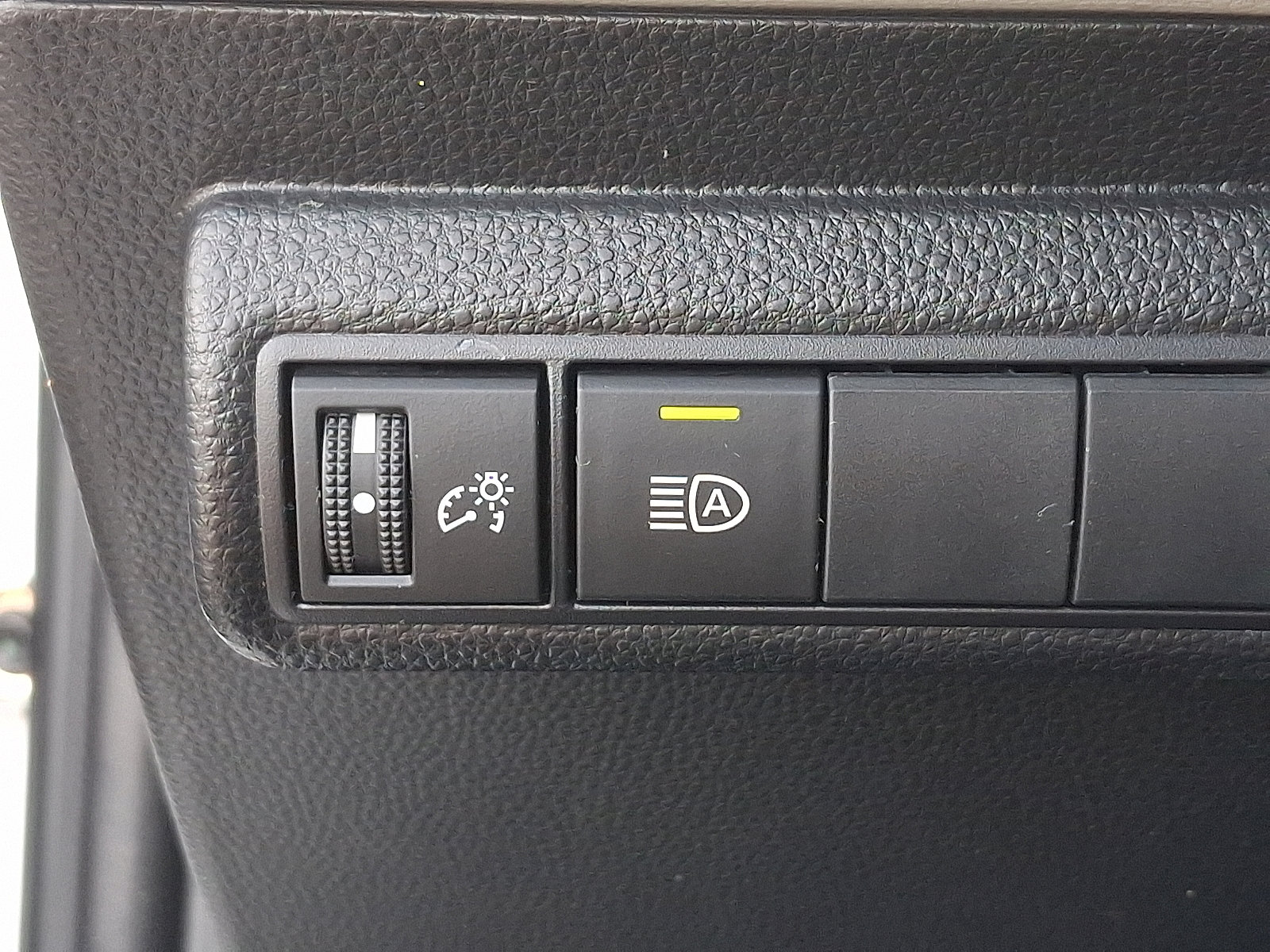 Certified 2022 Toyota Corolla LE image 24